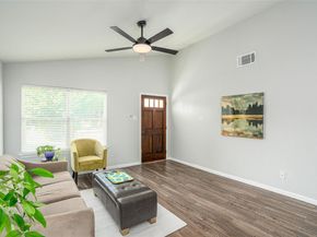 5911 Kevin Kelly PL, Austin TX 78727