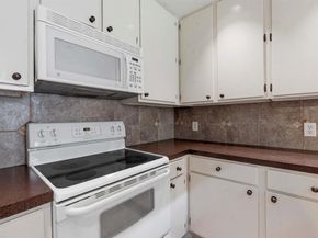 1748 Ohlen RD 24, Austin TX 78757