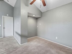 1748 Ohlen RD 24, Austin TX 78757