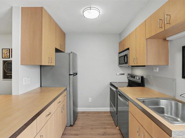 300 Crockett ST 114, Austin TX 78704