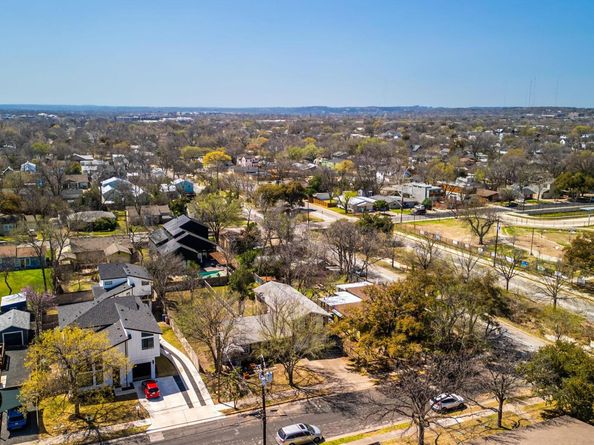 1513 Ruth Ave, Austin TX 78757