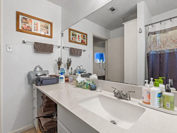 1513 Ruth Ave, Austin TX 78757