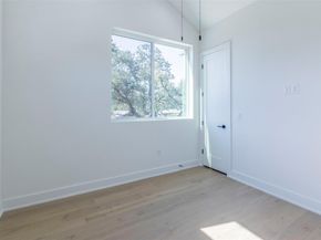 3600 Pennsylvania Ave 2, Austin TX 78721