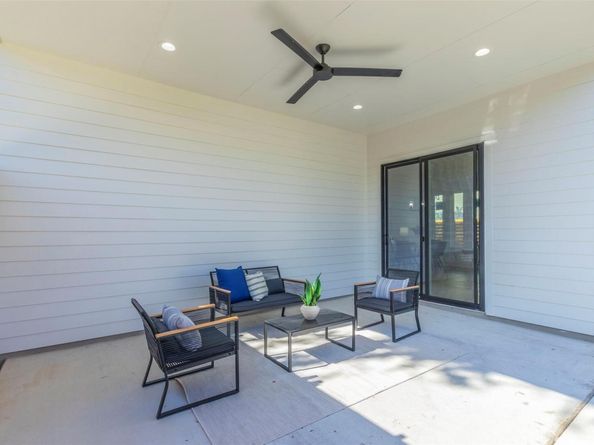3600 Pennsylvania Ave 2, Austin TX 78721