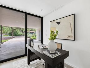 9400 Shady Oaks DR, Austin TX 78729