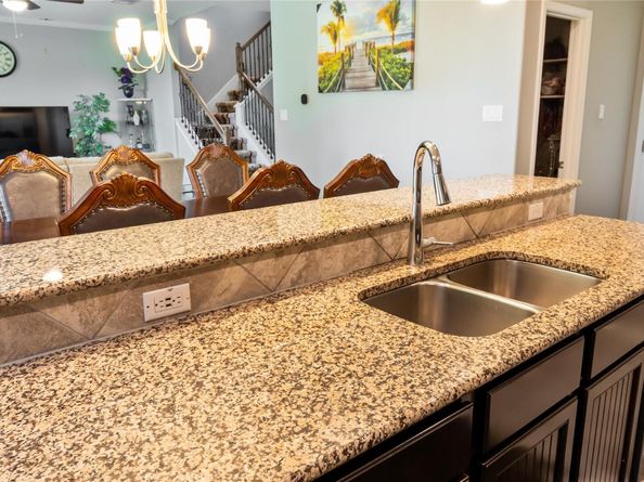 2471 Sunrise RD 35, Round Rock TX 78664
