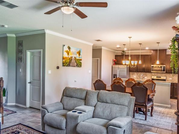 2471 Sunrise RD 35, Round Rock TX 78664