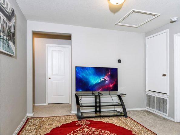 2471 Sunrise RD 35, Round Rock TX 78664