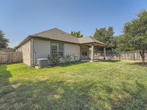 1100 Hyde Park DR, Round Rock TX 78665