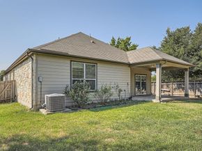 1100 Hyde Park DR, Round Rock TX 78665