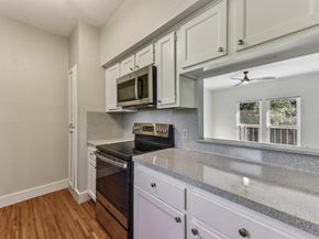 802 S 1st ST 220, Austin TX 78704