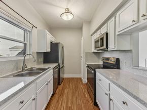 802 S 1st ST 220, Austin TX 78704