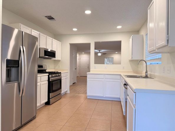 806 Calico DR, Austin TX 78748