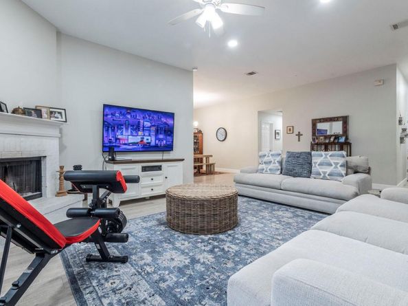 1601 Natural Bridge Ln, Pflugerville TX 78660