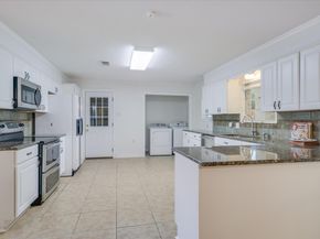 9504 Flintrock CIR, Austin TX 78737