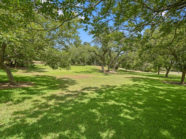 9504 Flintrock CIR, Austin TX 78737