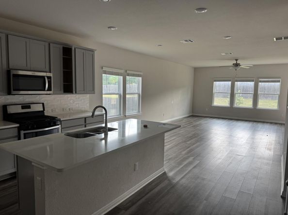 11509 Copperstone Ave 92, Austin TX 78748