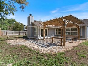 11612 Tanglebriar TRL, Austin TX 78750
