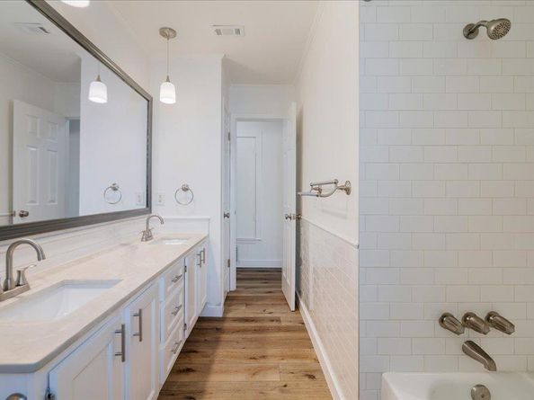 11612 Tanglebriar TRL, Austin TX 78750