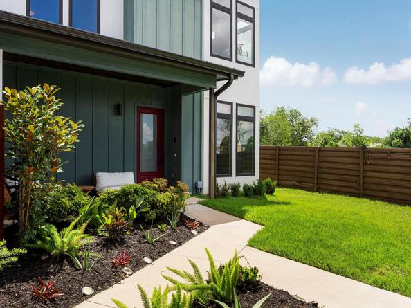 2103 Greenwood Ave Building 1, Unit B, Austin TX 78723