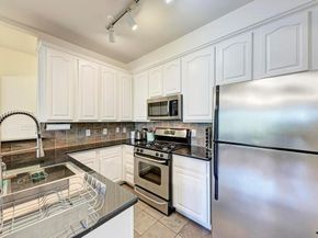 9525 N Capital Of Texas Highway 635, Austin TX 78759