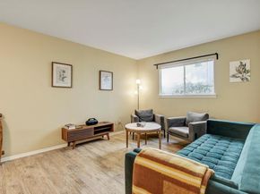 803 W 28th ST 103, Austin TX 78705