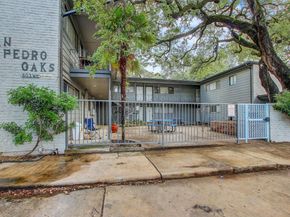 803 W 28th ST 103, Austin TX 78705