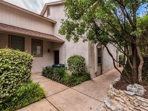 6910 Hart LN 805, Austin TX 78731