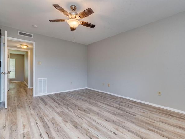 6910 Hart LN 805, Austin TX 78731