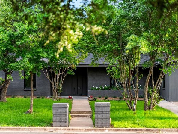 2105 Brunswick DR, Austin TX 78723