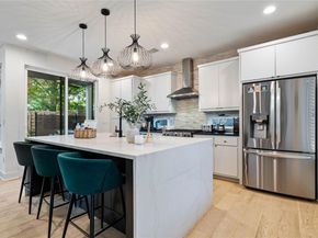 1306 Navasota ST, Austin TX 78702