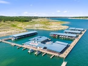 433 Venture BLVD S, Point Venture TX 78645