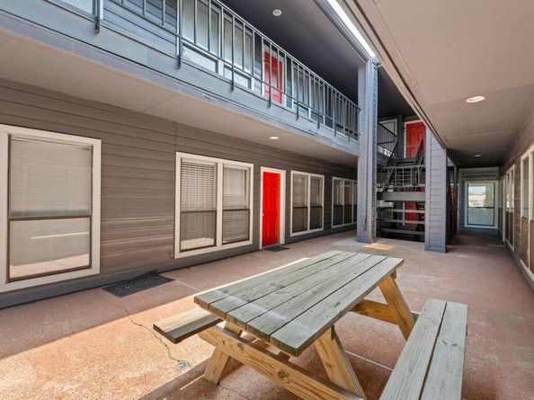 2804 Rio Grande ST 206, Austin TX 78705