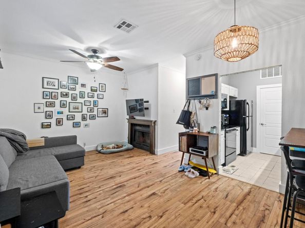 2804 Rio Grande ST 206, Austin TX 78705