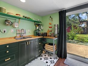 4607 Kitty Ave, Austin TX 78721