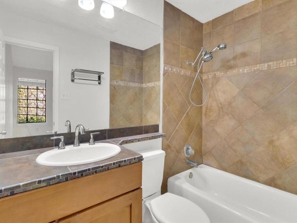 5606 Bonnell Vista ST D3, Austin TX 78731