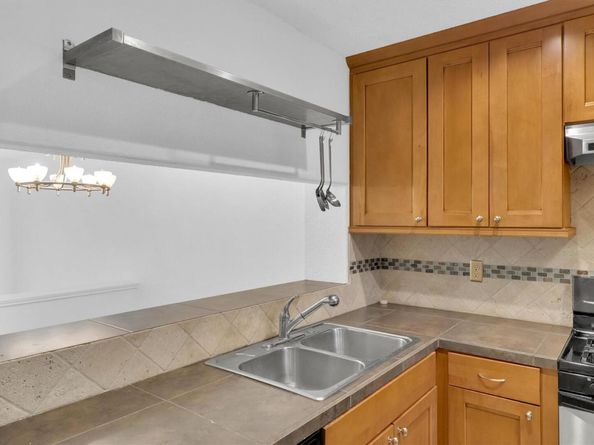 5606 Bonnell Vista ST D3, Austin TX 78731