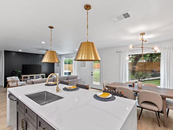 8517 Romney RD, Austin TX 78748