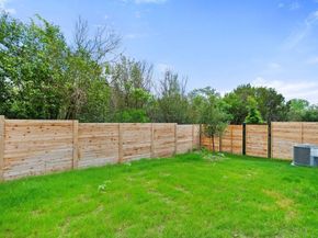 401 N Bluff DR 16101, Austin TX 78745