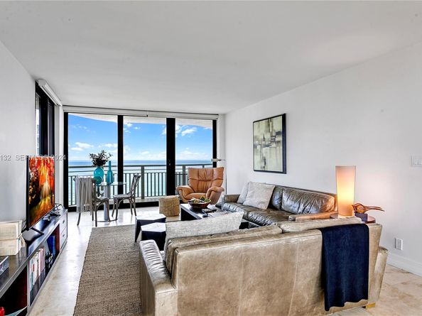 3000 N Ocean Drive 20A, Riviera Beach FL 33404