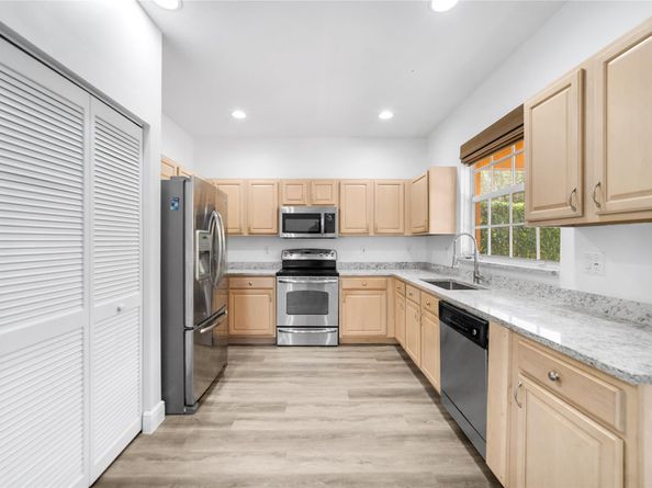 12310 NW 54th Ct, Coral Springs FL 33076