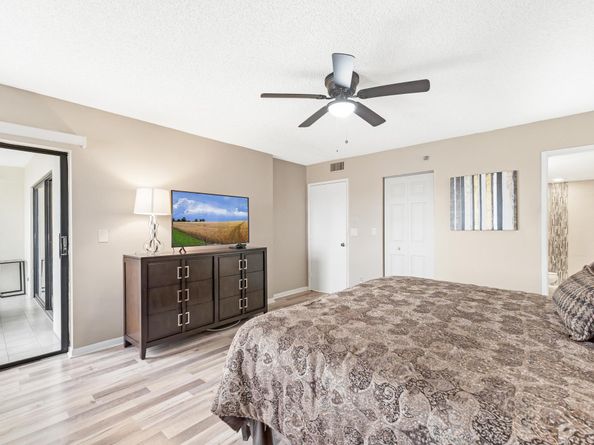 7290 Kinghurst Drive 704, Delray Beach FL 33446