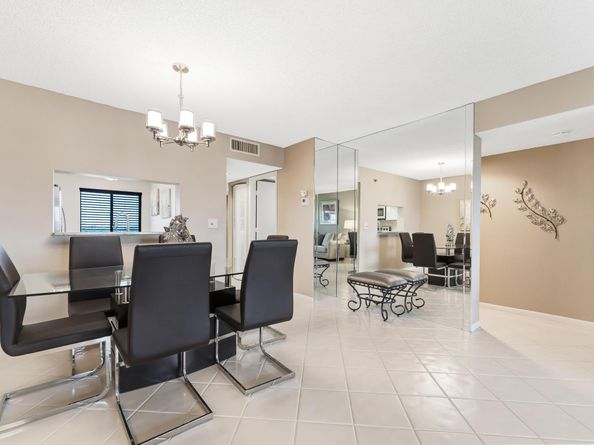 7290 Kinghurst Drive 704, Delray Beach FL 33446