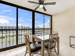 7290 Kinghurst Drive 704, Delray Beach FL 33446