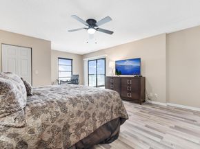 7290 Kinghurst Drive 704, Delray Beach FL 33446