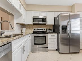 7290 Kinghurst Drive 704, Delray Beach FL 33446
