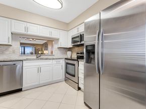 7290 Kinghurst Drive 704, Delray Beach FL 33446