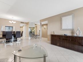 7290 Kinghurst Drive 704, Delray Beach FL 33446