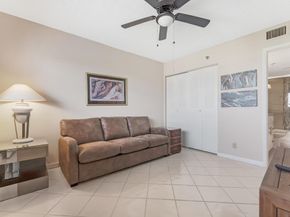 7290 Kinghurst Drive 704, Delray Beach FL 33446