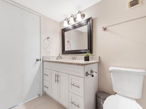 7290 Kinghurst Drive 704, Delray Beach FL 33446